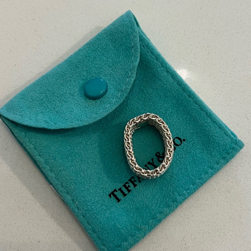 Tiffany mesh ring with pouch - size ~5